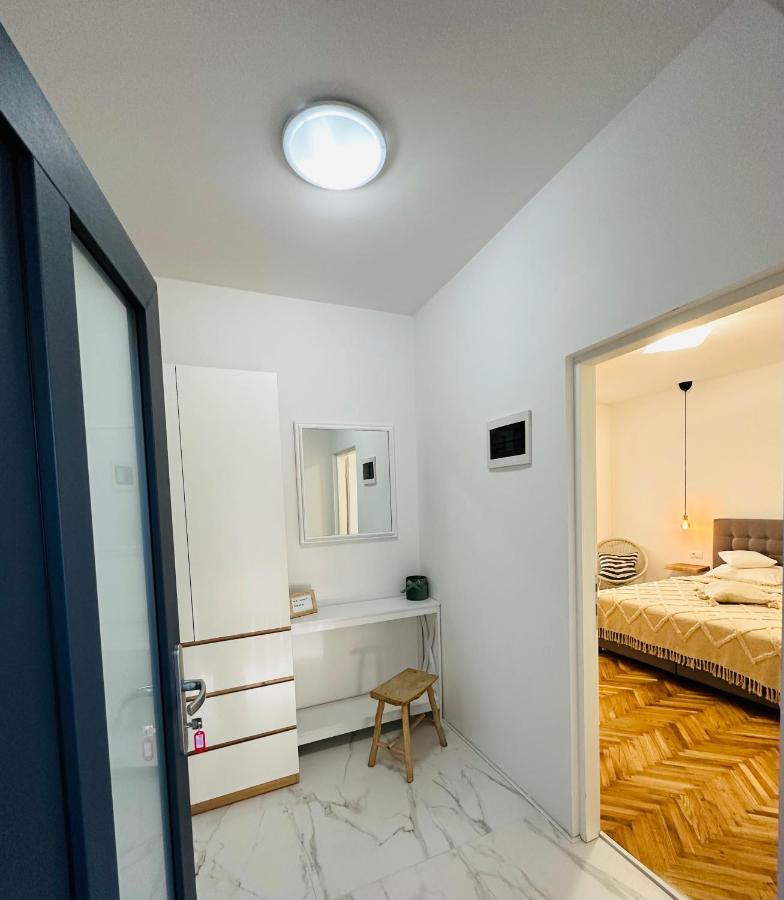 Studio Zara Ρόβινι Εξωτερικό φωτογραφία